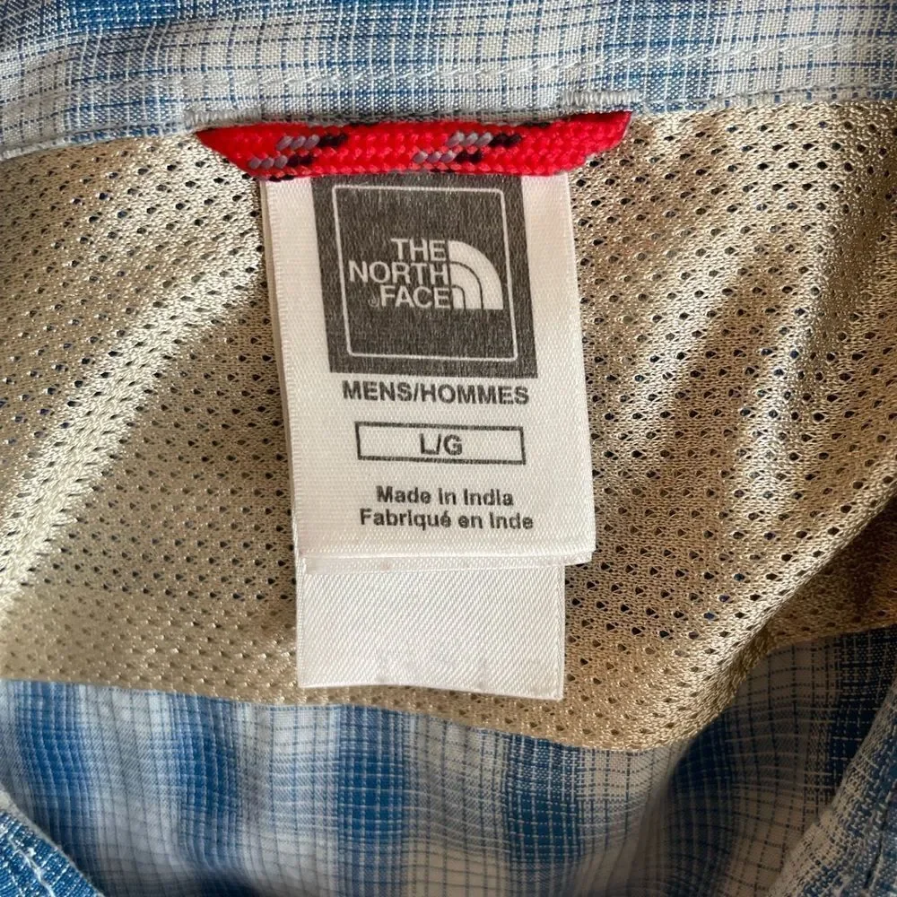 North Face Button Down Shirt Size L EUC